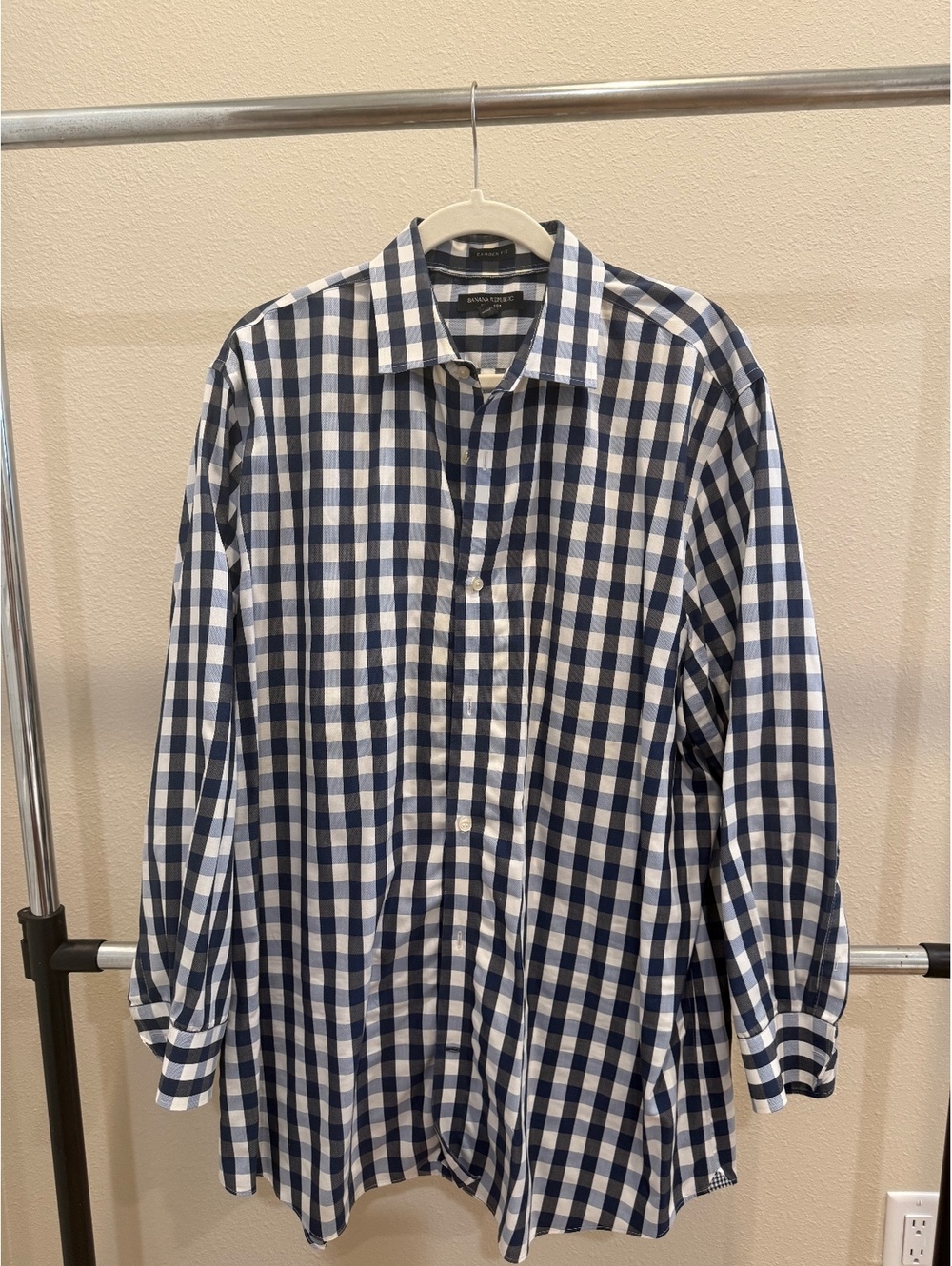 Banana Republic Men’s Camden Fit Navy White Gingham Button Down Shirt